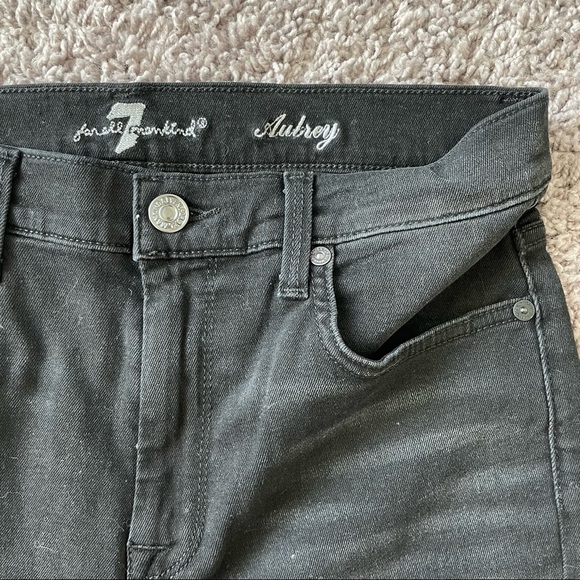 7 For All Mankind Aubrey in Aged Onyx - Picture 3 of 5